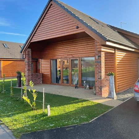 31 Cherry East Riding Of Yorkshire Hot Tub & Fishing Garton Esterno foto