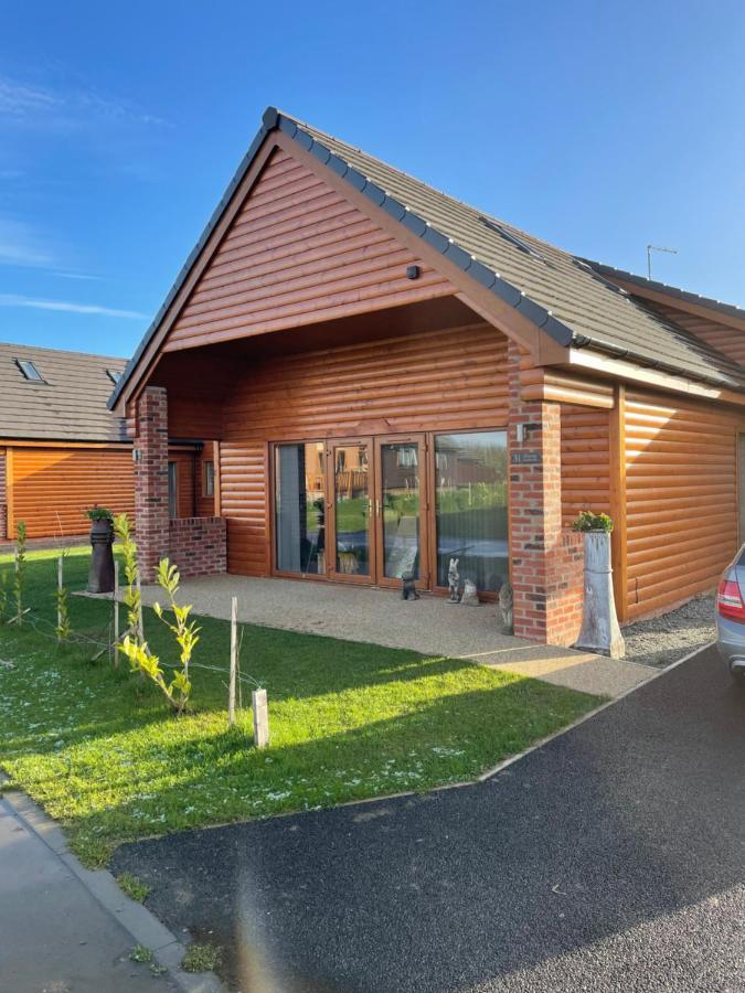 31 Cherry East Riding Of Yorkshire Hot Tub & Fishing Garton Esterno foto